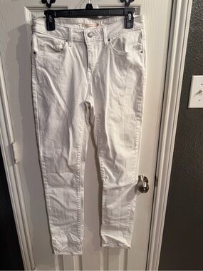 Levi's White Skinny Jeans - Classic Stretch Denim